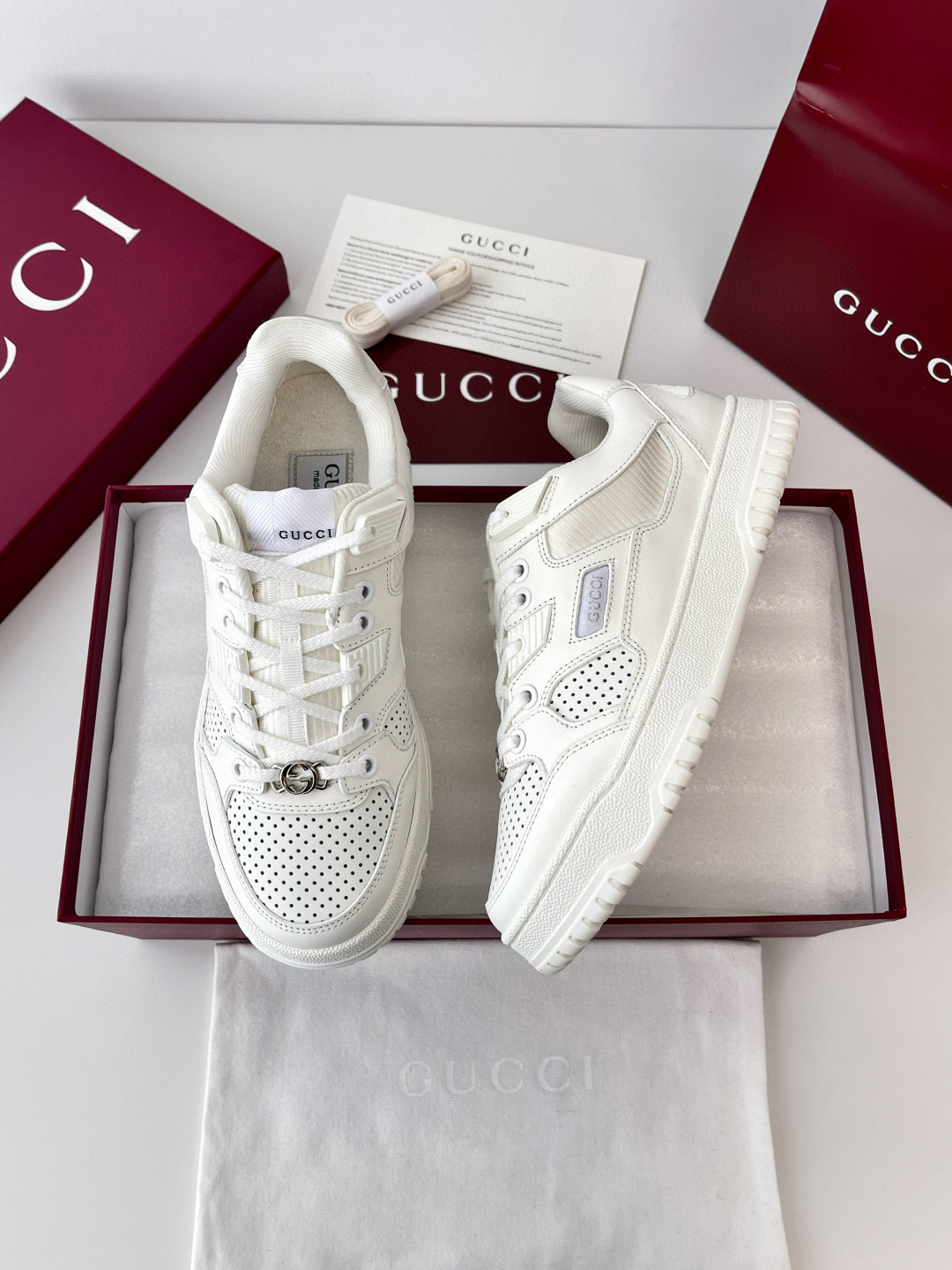 [GUCCI] 구찌 리웹 스니커즈 남녀공용