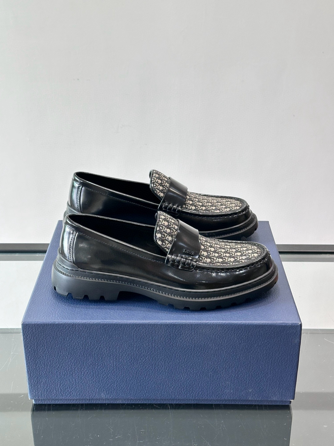 [DIOR] 디올 로퍼 남성용