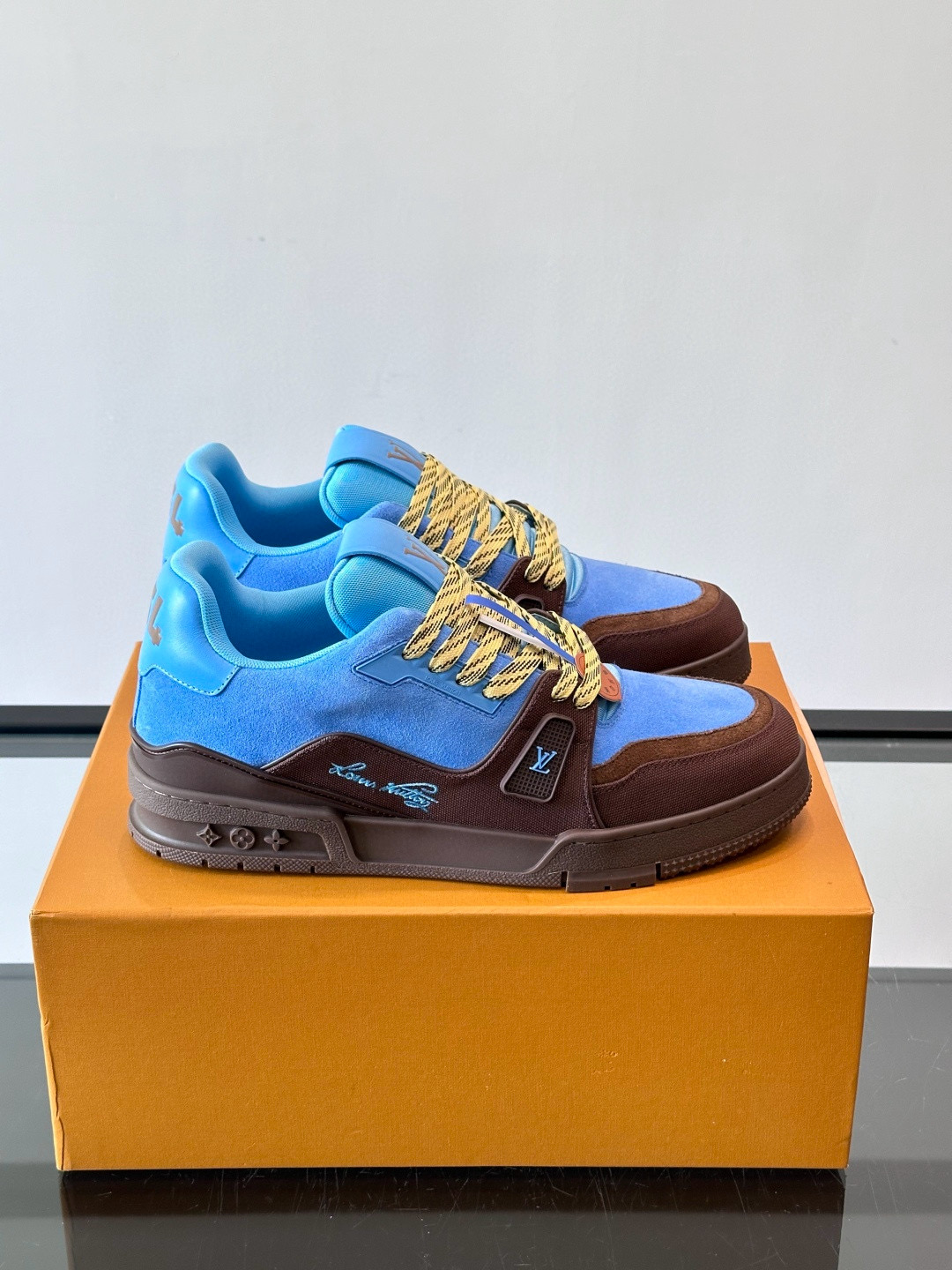 [LOUIS VUITTON] 루이비통 LV 트레이너 스니커즈 남성용