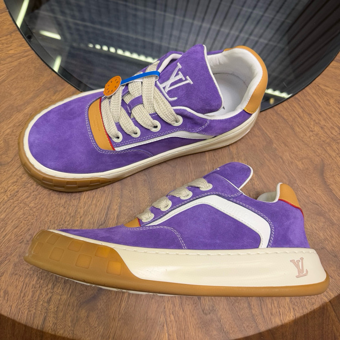 [LOUIS VUITTON] 루이비통 TILTED 틸티드 스니커즈 남녀공용