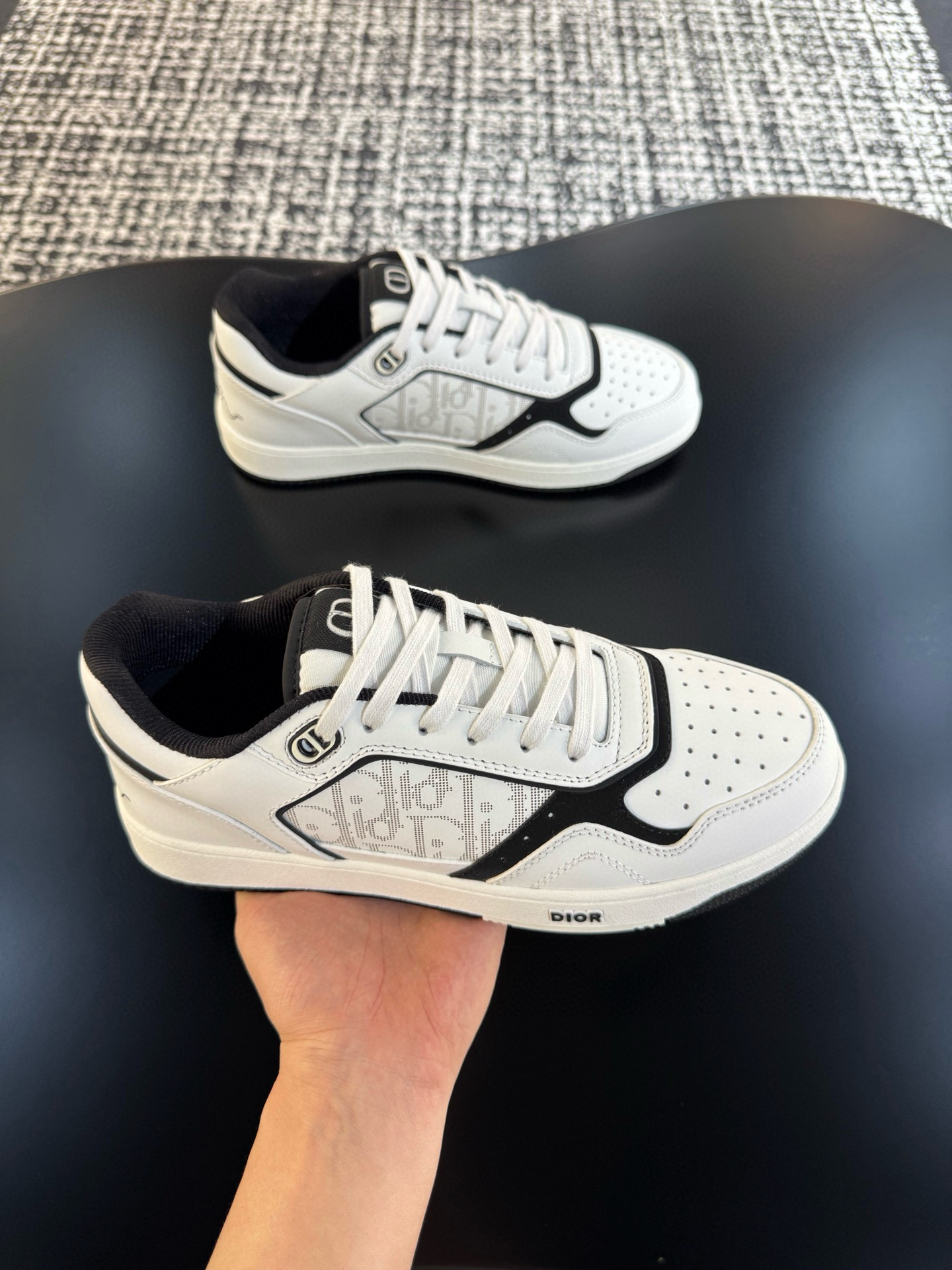 [DIOR] 디올 B27 오블리크 로우 스니커즈 남녀공용