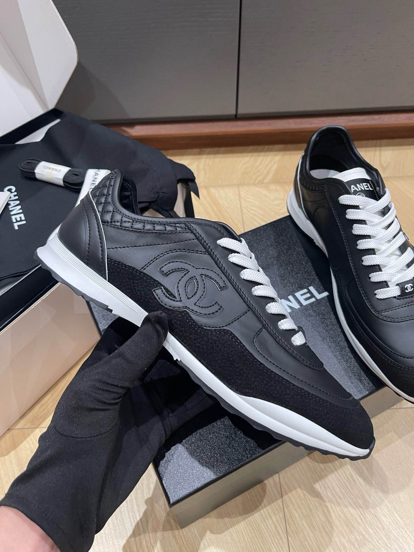 [CHANEL] 샤넬 스니커즈 남성용
