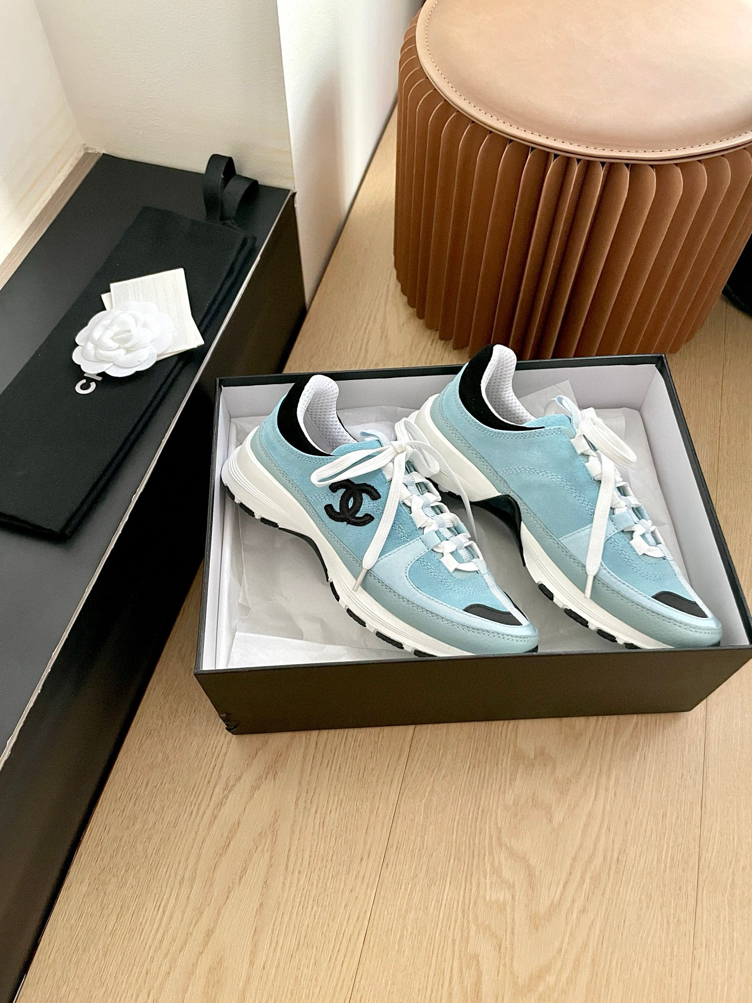 [CHANEL] 샤넬 스니커즈 여성용