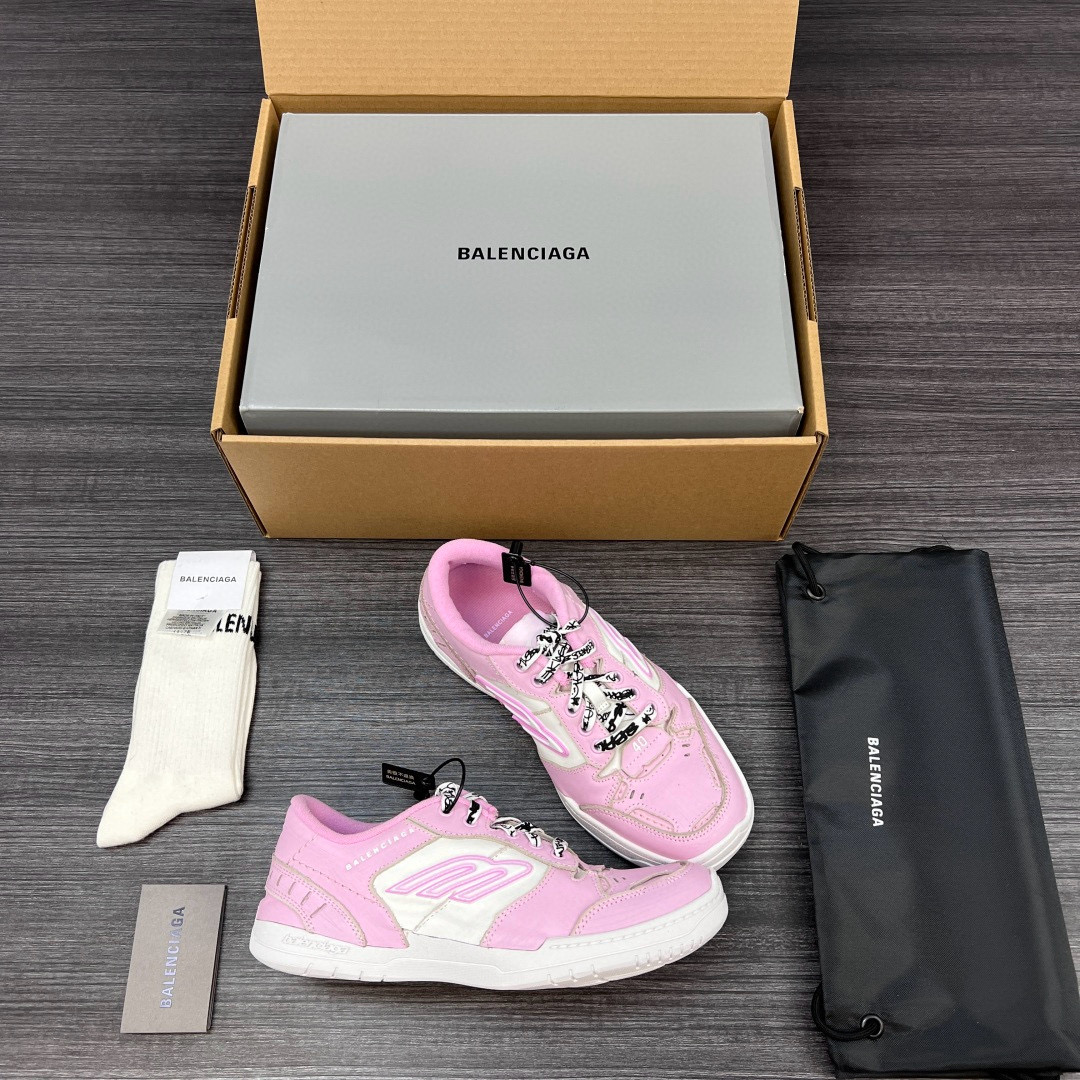 [BALENCIAGA] 발렌시아가 햄튼스 원 아웃 스니커즈 남녀공용