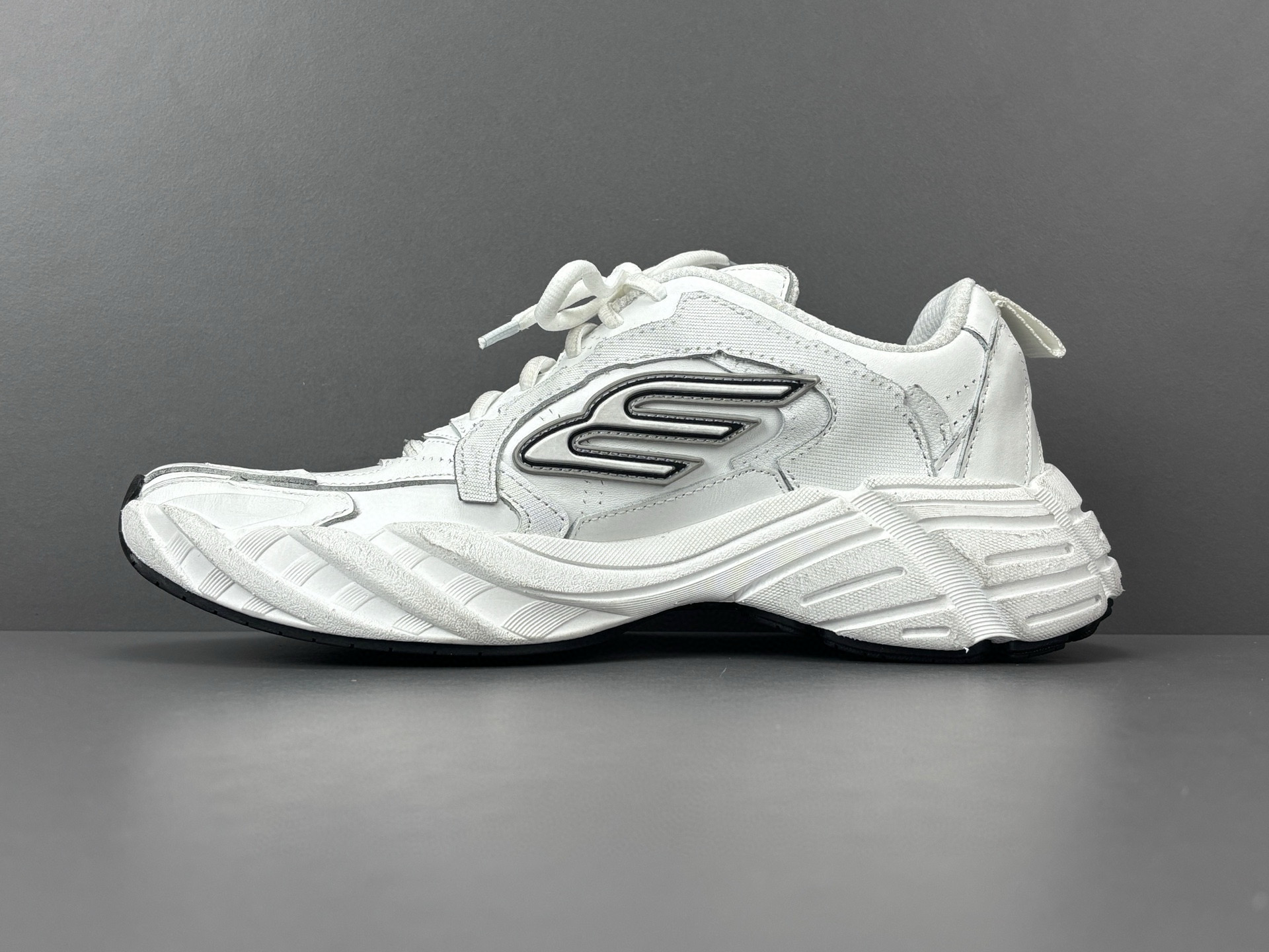 [BALENCIAGA] 발렌시아가 먼데이 화이트 블랙 그레이 남녀공용 (OK공장)