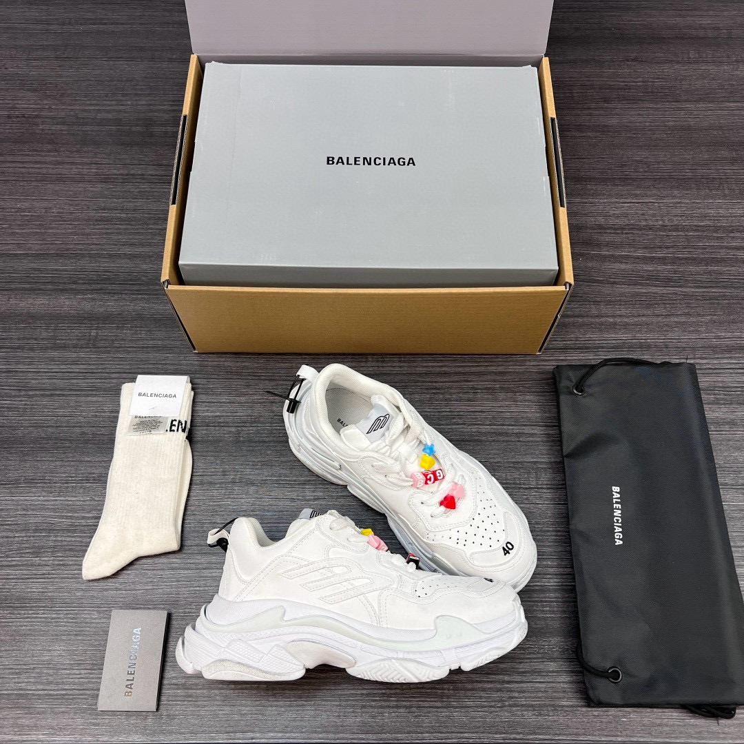 [BALENCIAGA] 발렌시아가 트리플S 스포티 스니커즈 남녀공용