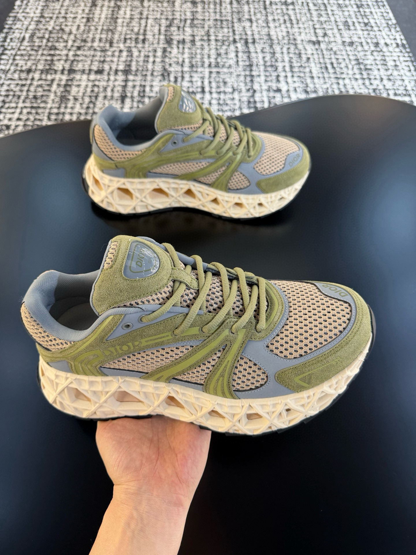 [DIOR] 디올 B35 NXT 스니커즈 남성용