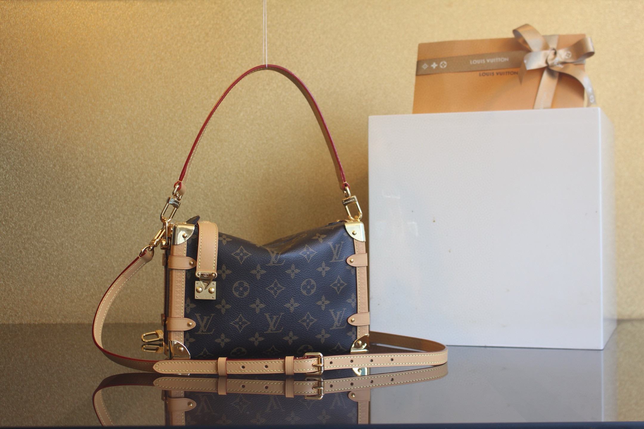 [LOUIS VUITTON] 루이비통 모노그램 사이드 트렁크 MM M46358