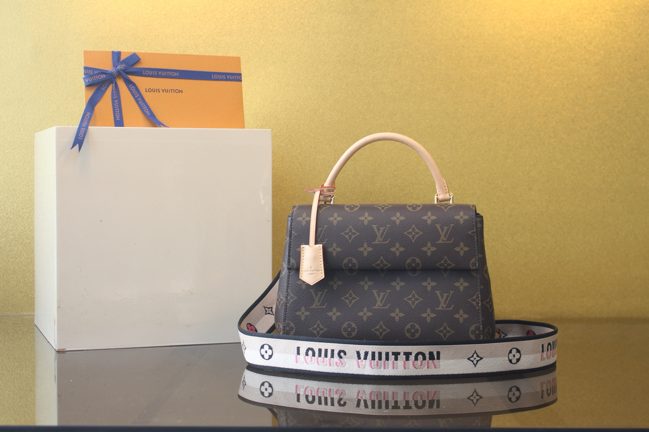 [LOUIS VUITTON] 루이비통 클루니 BB 모노그램 M46372