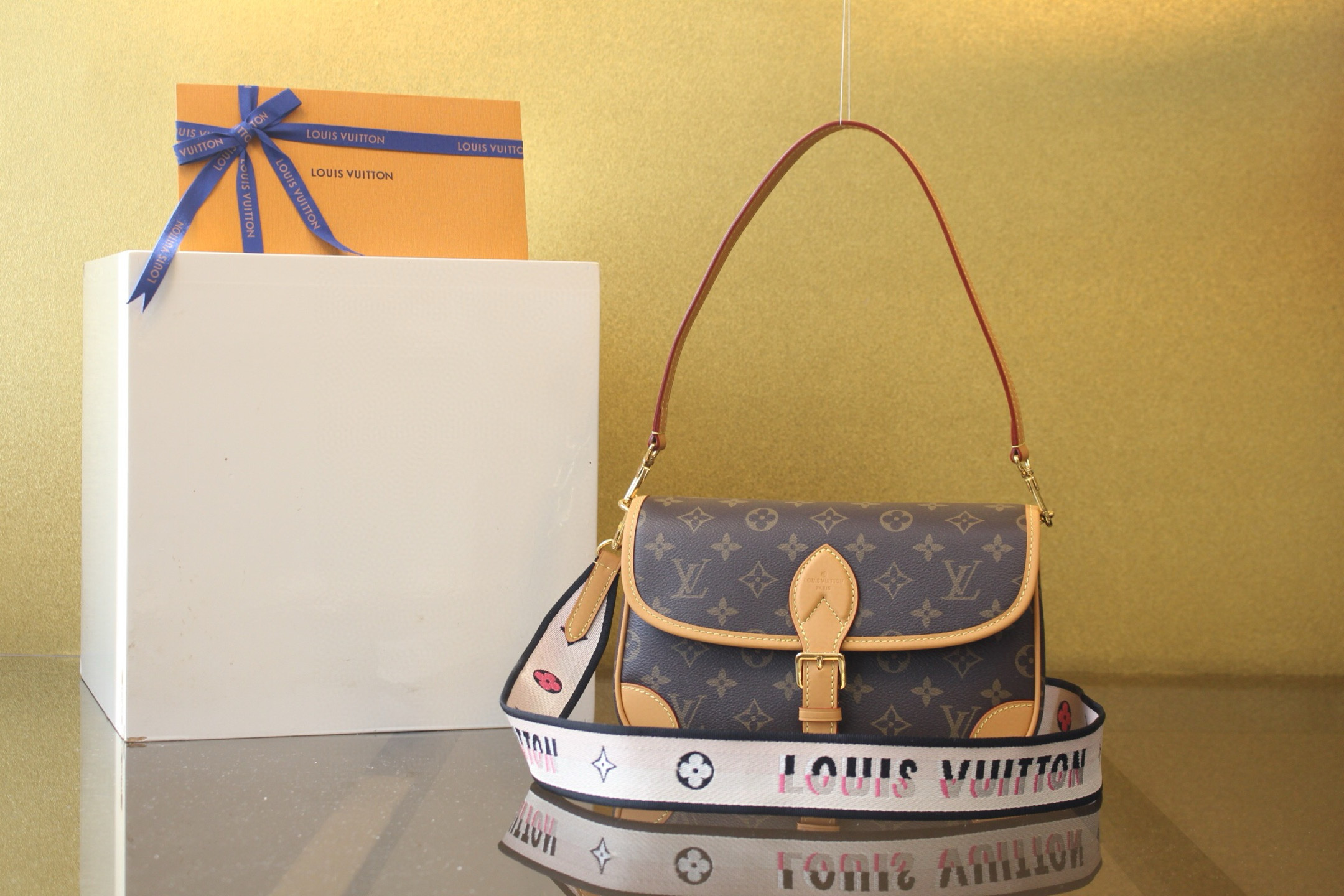 [LOUIS VUITTON] 루이비통 크로스백 다이앤 모노그램 M45985