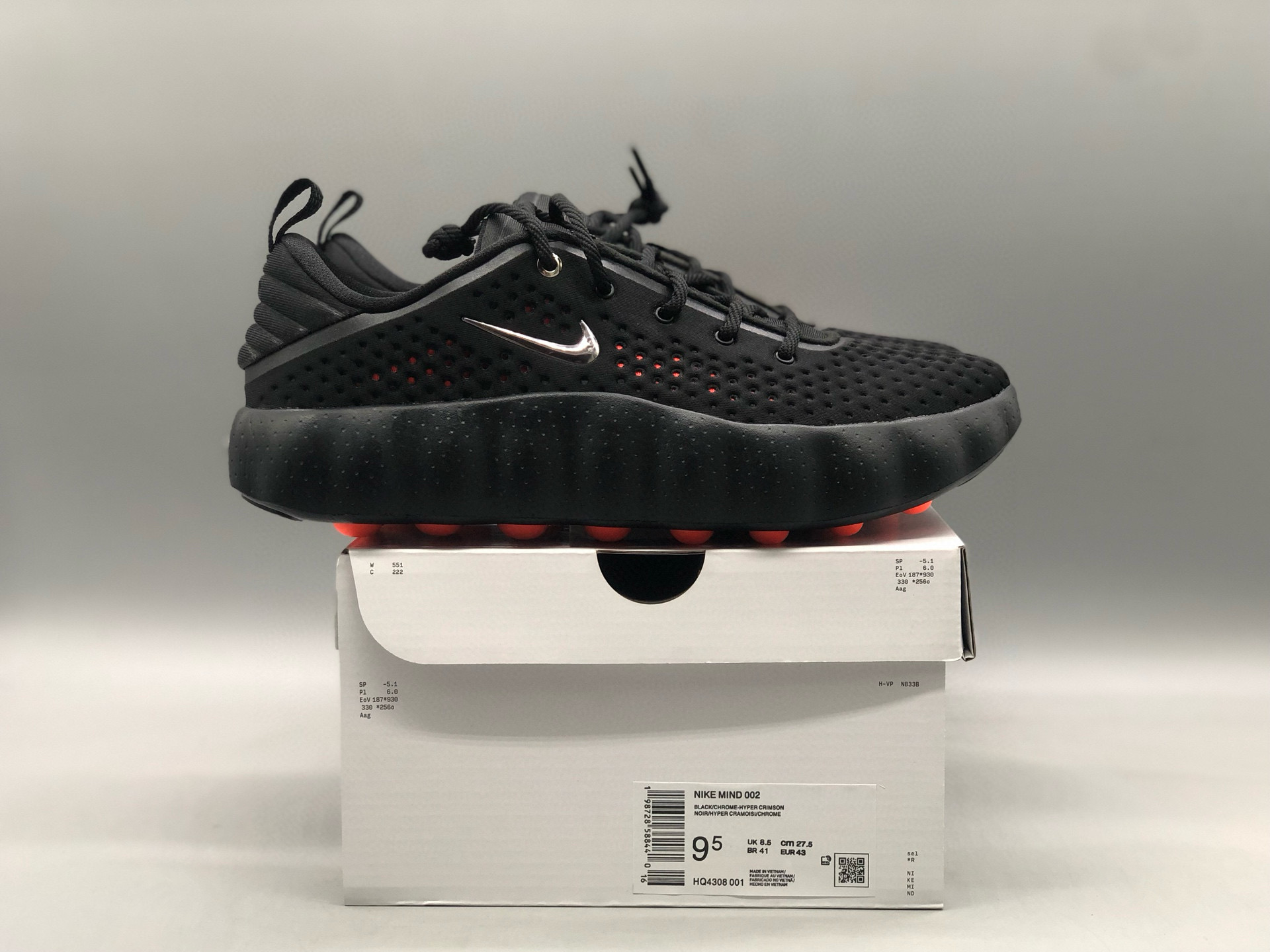 [NIKE] 나이키 마인드 002 블랙 하이퍼 크림슨 HQ4308-001 남성용