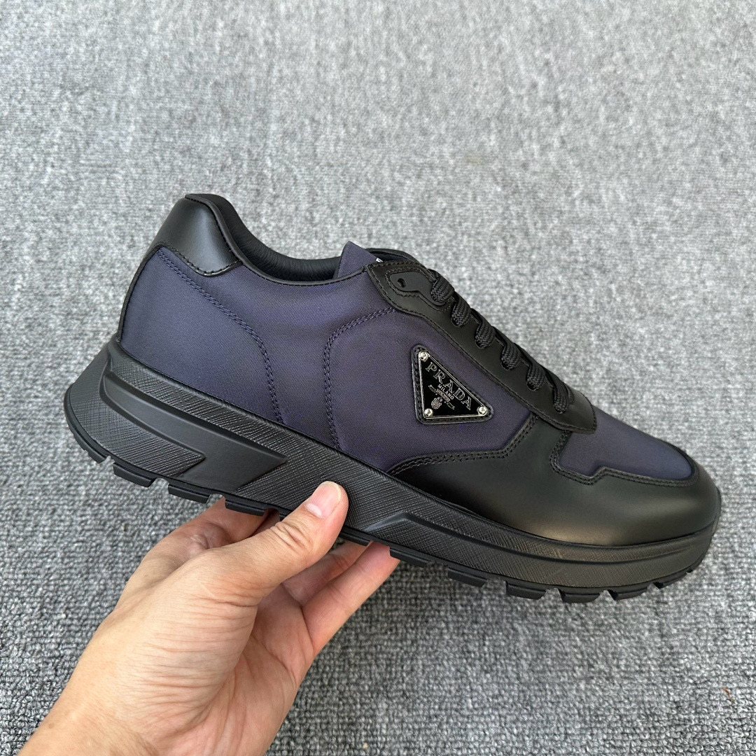[PRADA] 프라다 프랙스 스니커즈 남성용