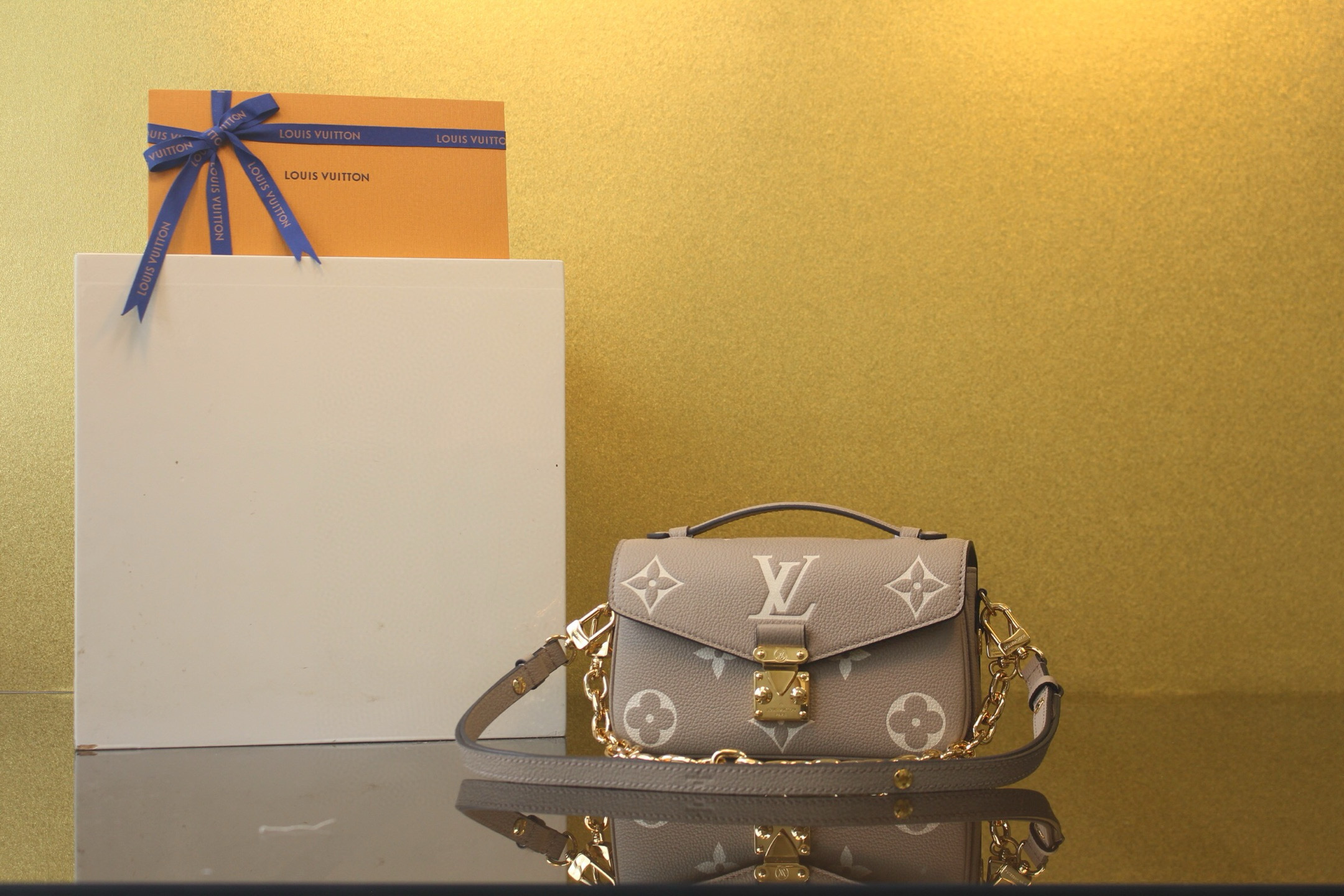 [LOUIS VUITTON] 루이비통 포쉐트 메티스 이스트 웨스트 M23081