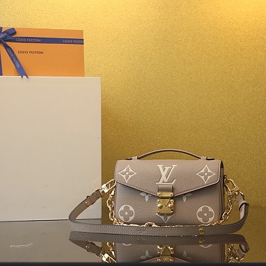 [LOUIS VUITTON] 루이비통 포쉐트 메티스 이스트 웨스트 M23081