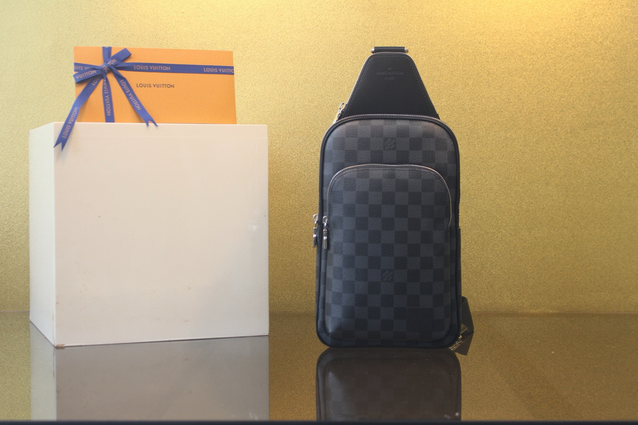 [LOUIS VUITTON] 루이비통 에비뉴 슬링 백 N45302