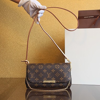[LOUIS VUITTON] 루이비통 페이보릿 모노그램 PM M40717