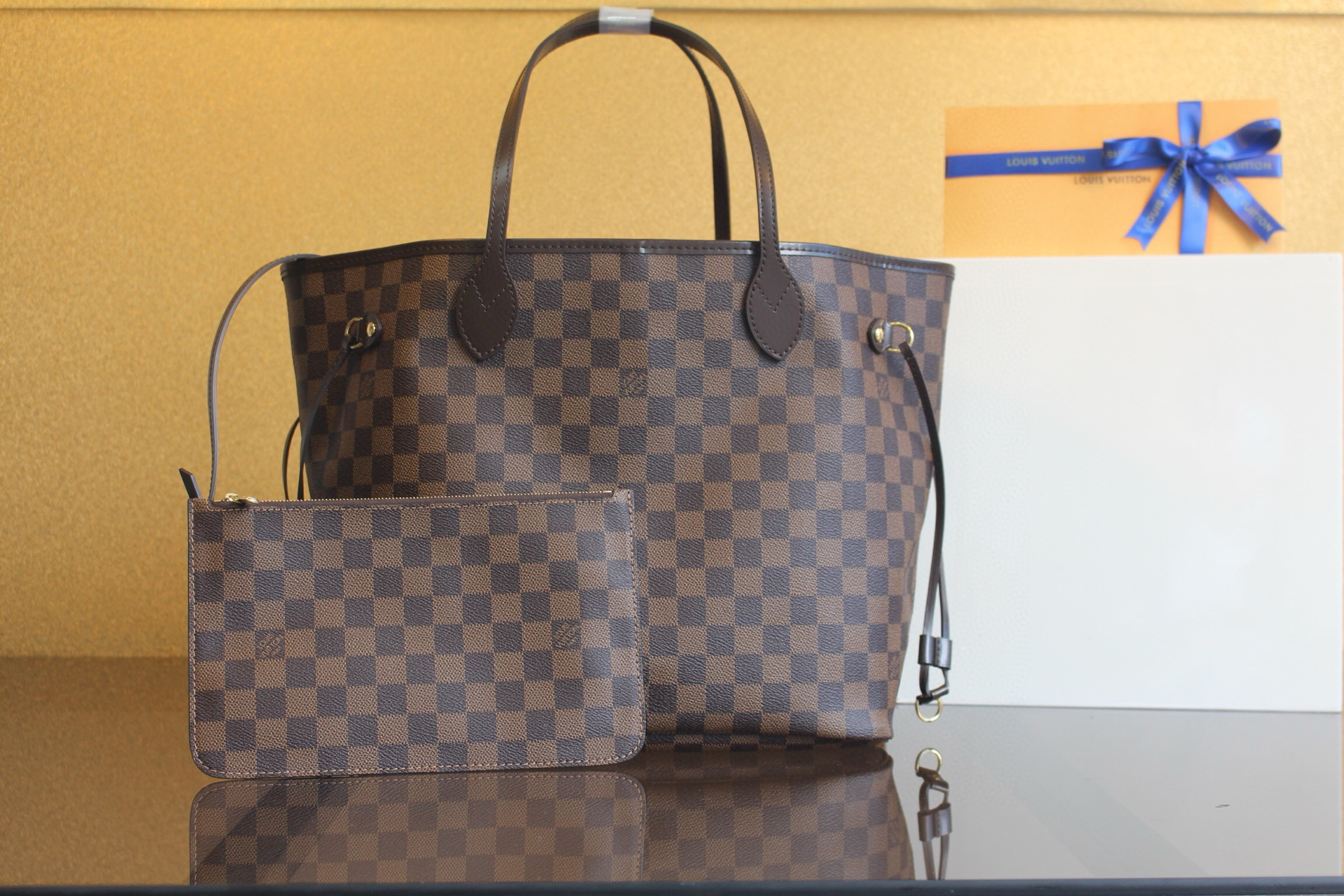 [LOUIS VUITTON] 루이비통 네버풀 MM 다미에 에벤 세리즈 레드 N41358