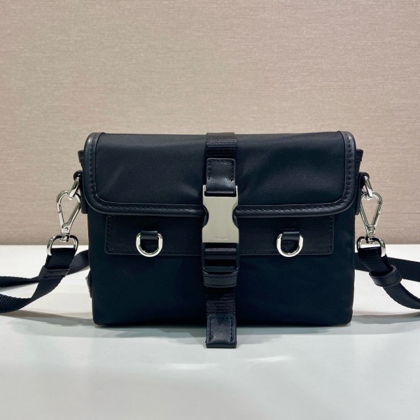 [PRADA] 프라다 리나일론 크로스백 2ZT071