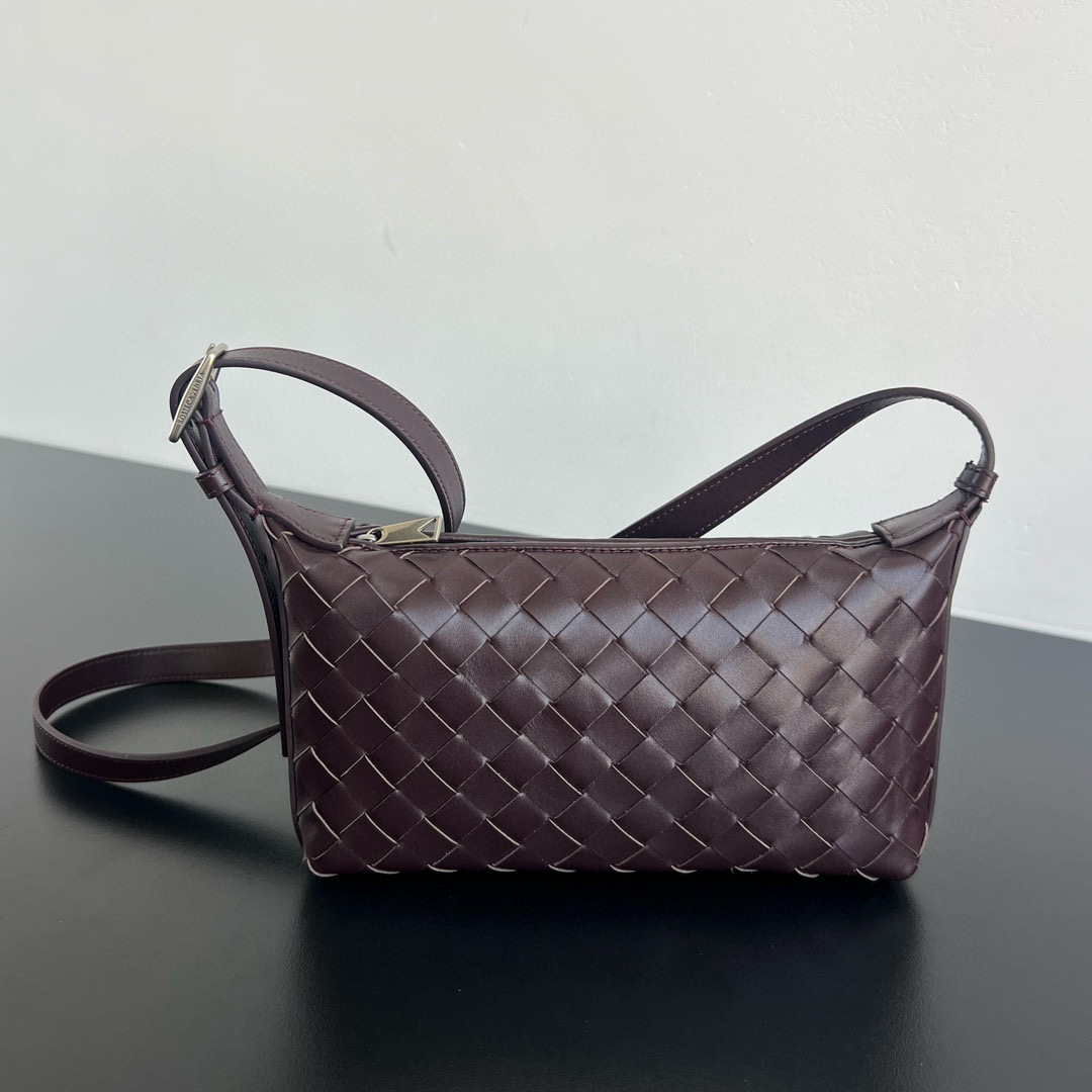 [BOTTEGA VENETA] 보테가 베네타 트래블러 크로스백 844018