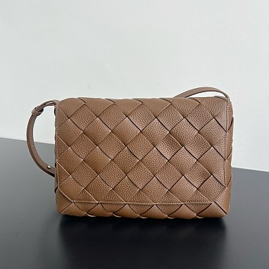 [BOTTEGA VENETA] 보테가베네타 라지 디아고 메신저백 815796