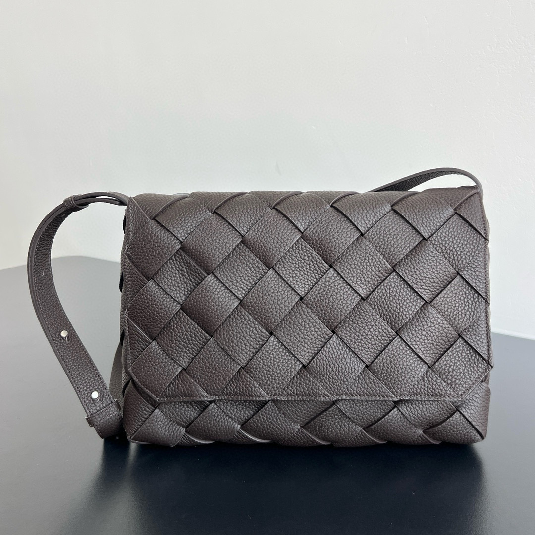 [BOTTEGA VENETA] 보테가베네타 라지 디아고 메신저백 815796