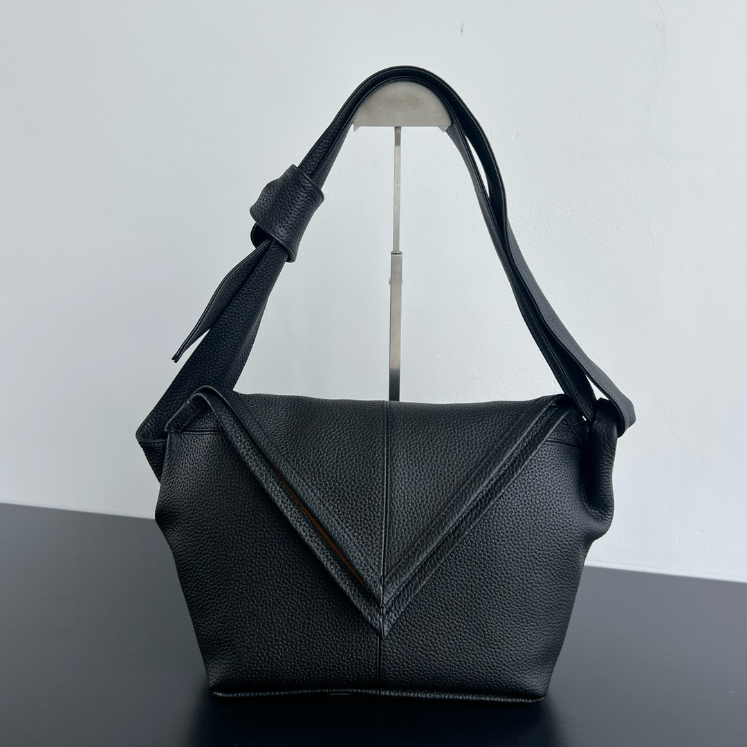 [BOTTEGA VENETA] 보테가베네타 빅 소이어백 815807