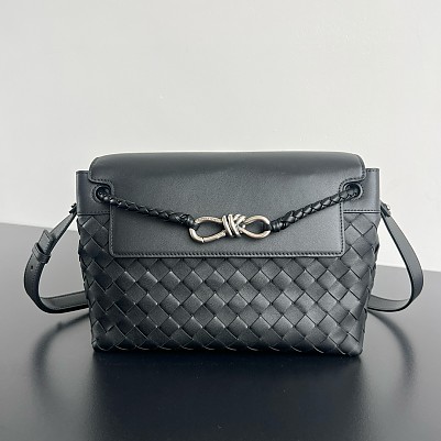 [BOTTEGA VENETA] 보테가베네타 스몰 안디아모 메신저백 815781