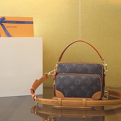 [LOUIS VUITTON] 루이비통 모노그램 닐 M14025