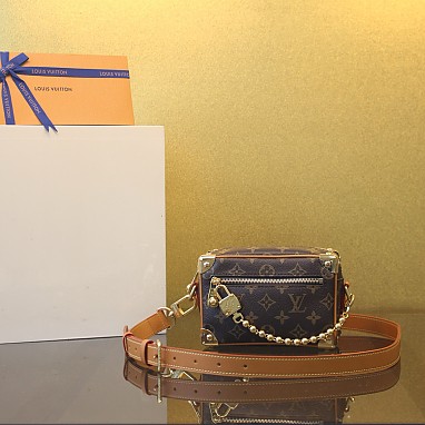 [LOUIS VUITTON] 루이비통 미니 소프트 트렁크 모노그램 M14729