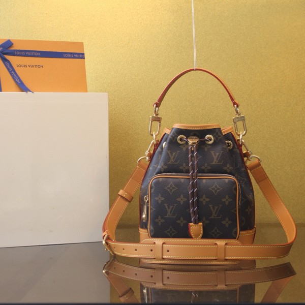 [LOUIS VUITTON] 루이비통 노에 카고 모노그램 M14017