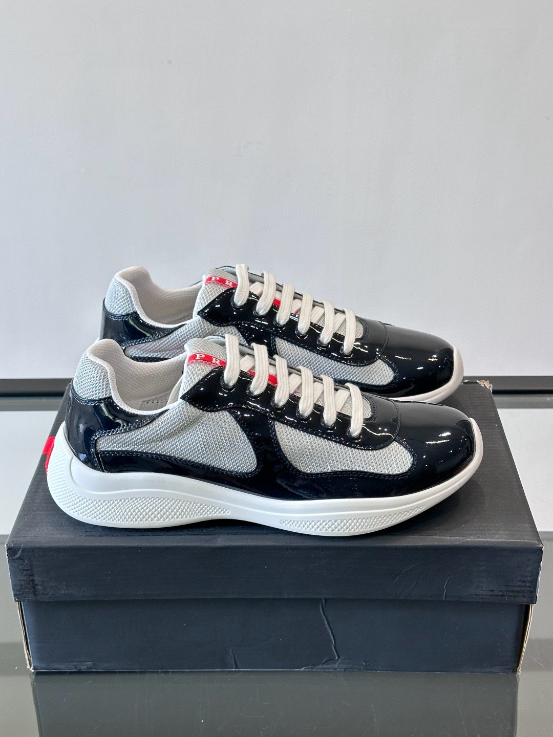 [PRADA] 프라다 아메리카 컵 스니커즈 남성용