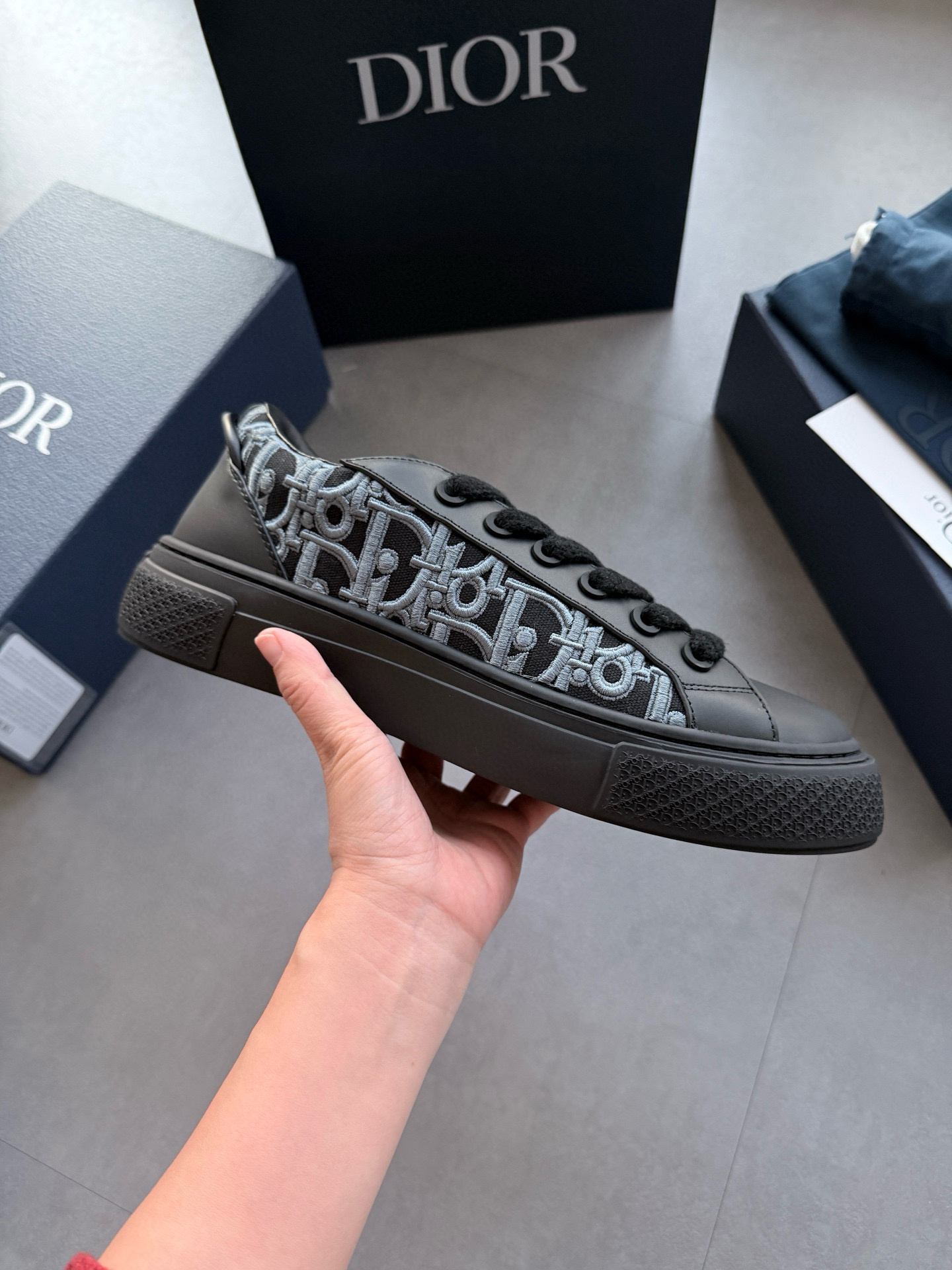 [DIOR] 디올 B33 스니커즈 남성용